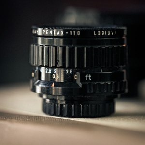 Lenses have markings in both meters and feet.