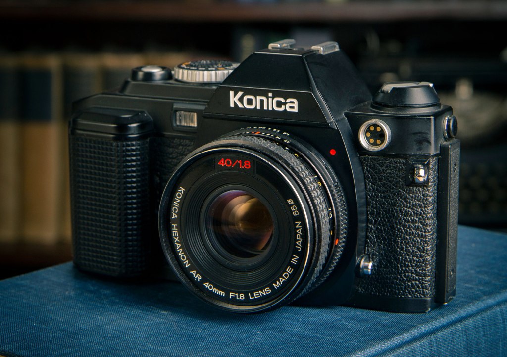 Konica FS-1 Camera front view