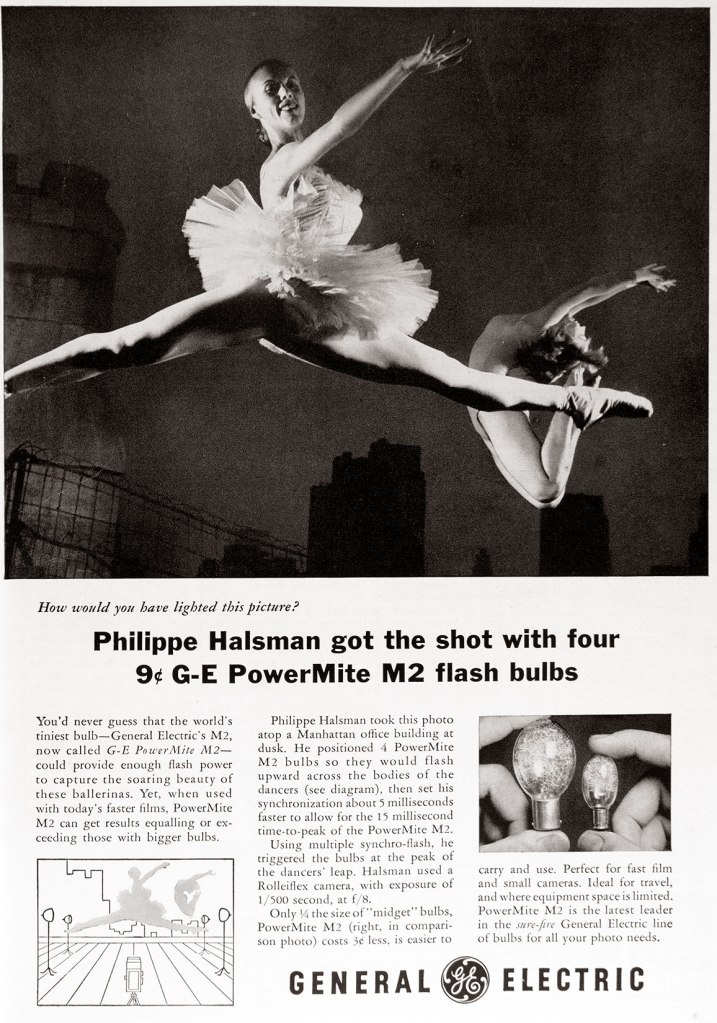 1956 GE PowerMite M2 Flashbulbs ad
