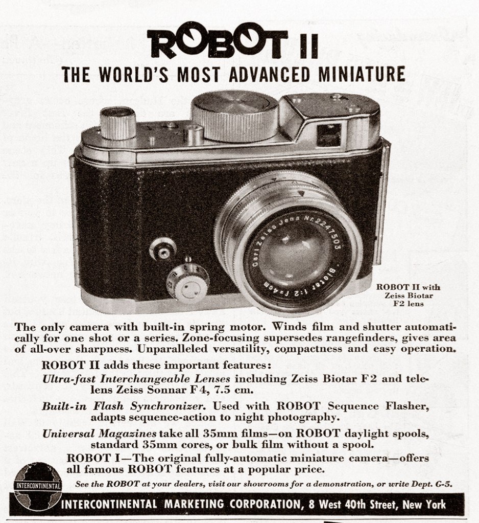 1939 Robot II camera ad